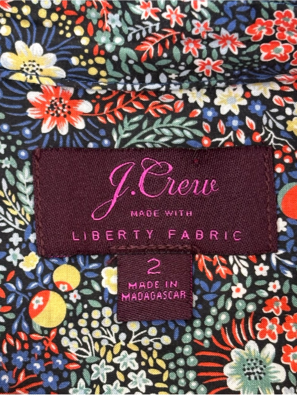 J. Crew Liberty London Perfect Shirt Elderberry Floral Size 2 Cottagecore Preppy - Picture 12 of 15